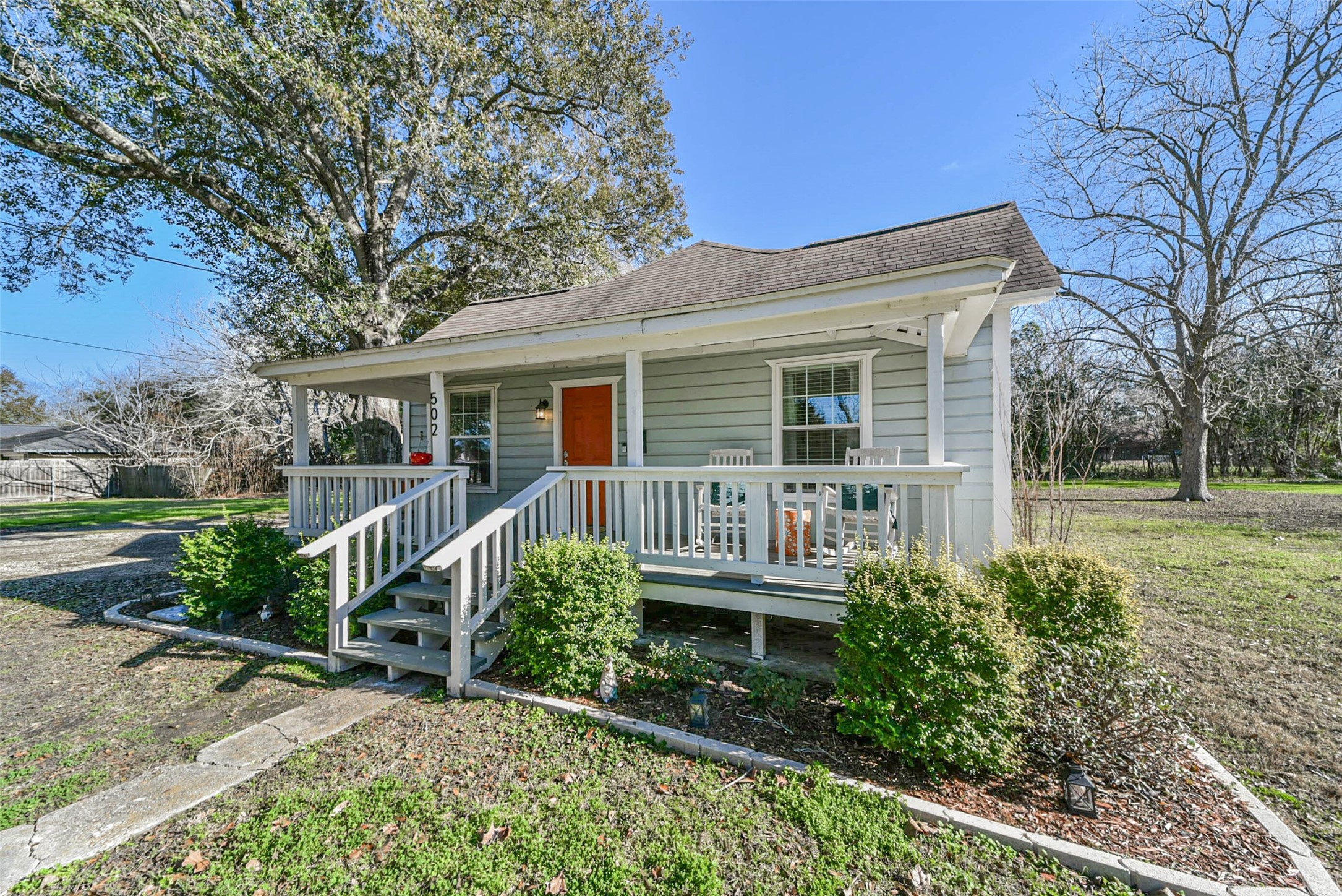 502 E Watt Street , El Campo, TX, 77437 | 73502369 | Realty Texas LLC