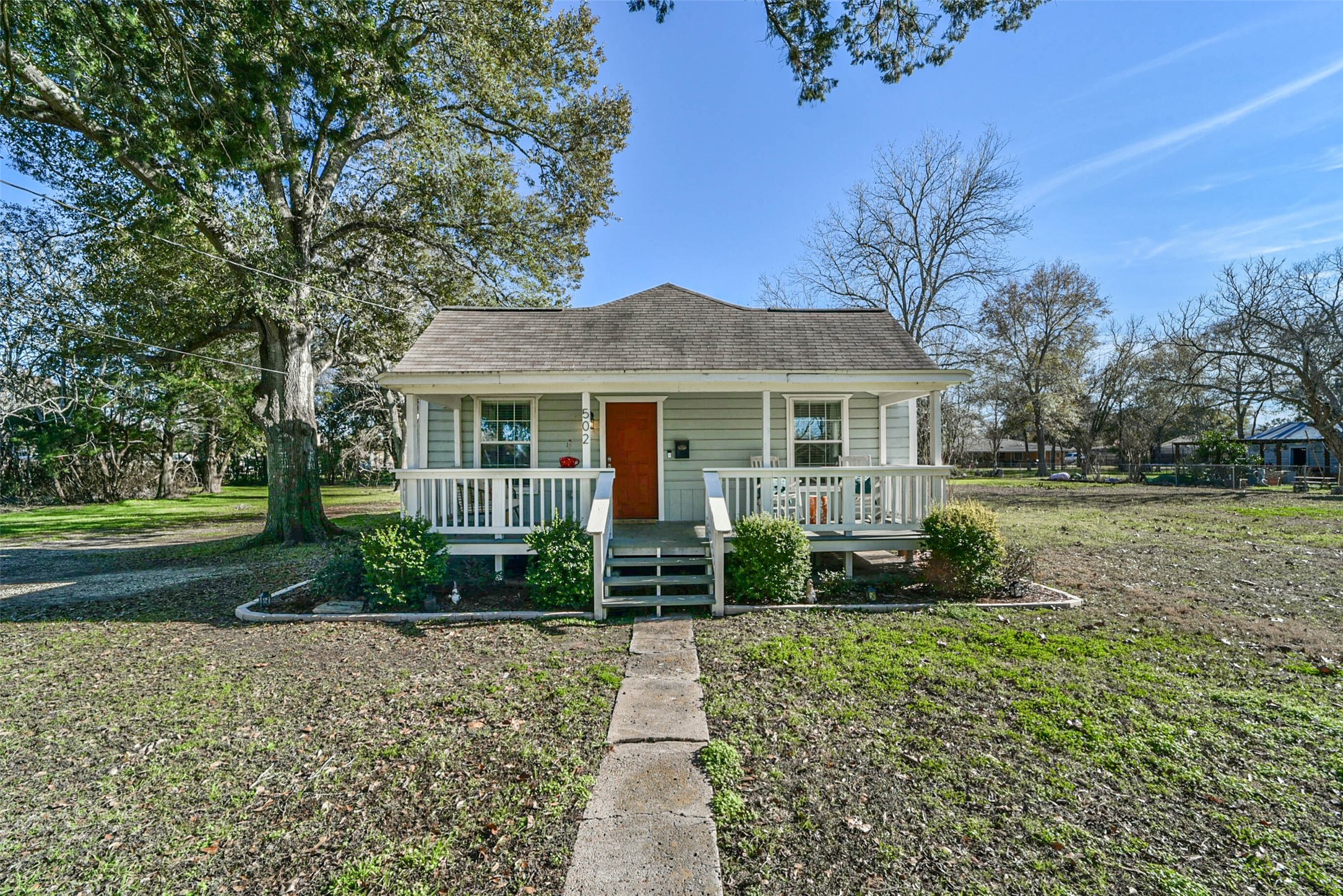 502 E Watt Street , El Campo, TX, 77437 | 73502369 | Realty Texas LLC