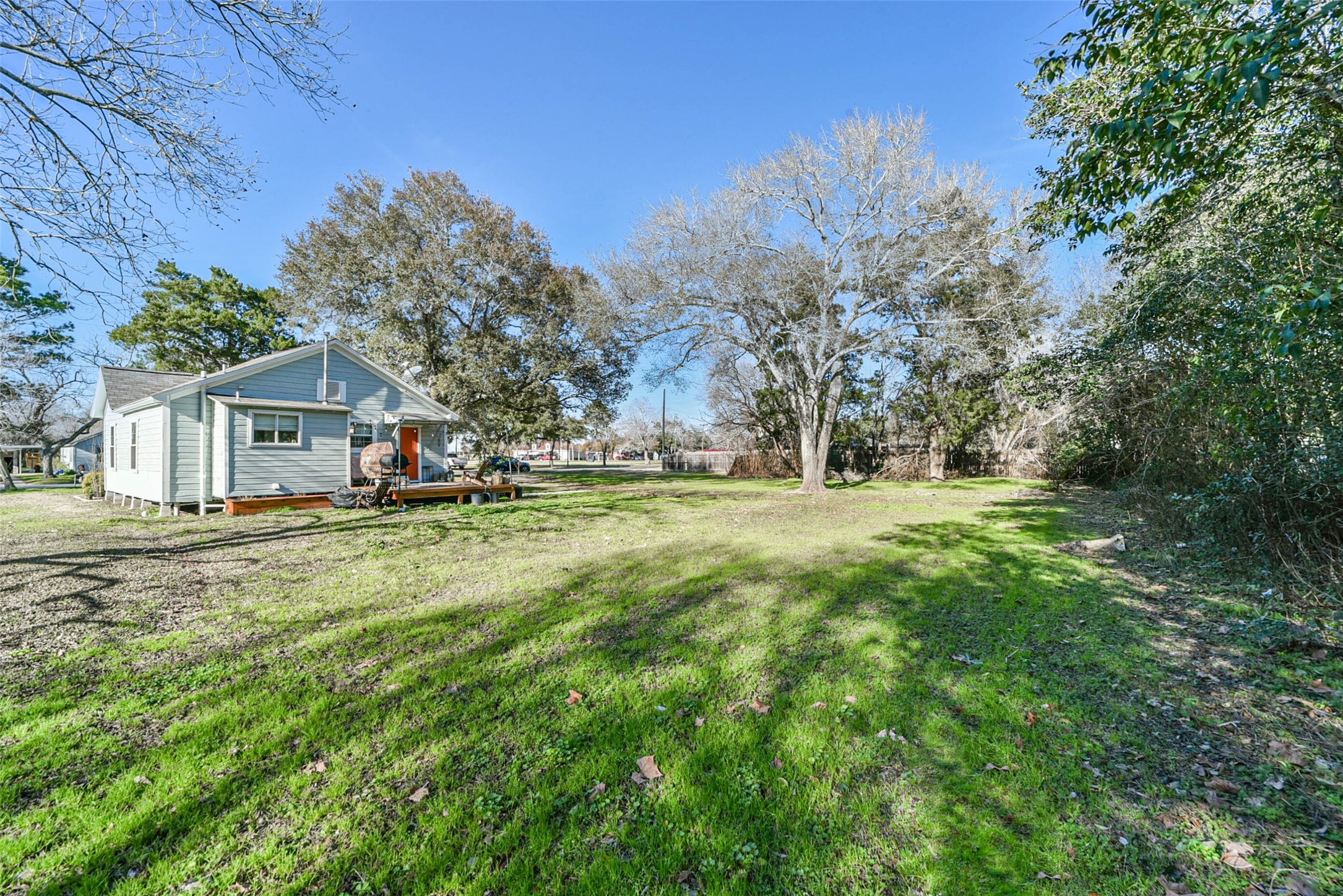 502 E Watt Street , El Campo, TX, 77437 | 73502369 | Realty Texas LLC