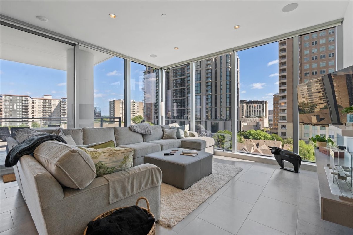 2900 Mckinnon Street 605 , Dallas, TX, 75201 | 20595689 | Realty Texas LLC