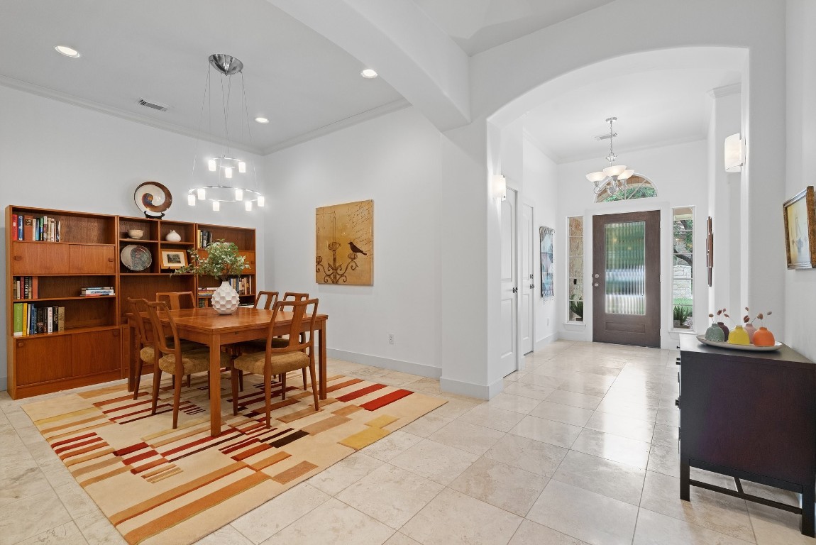 104 Crescent Bluff , Lakeway, TX, 78734 | 4175179 | Realty Texas LLC