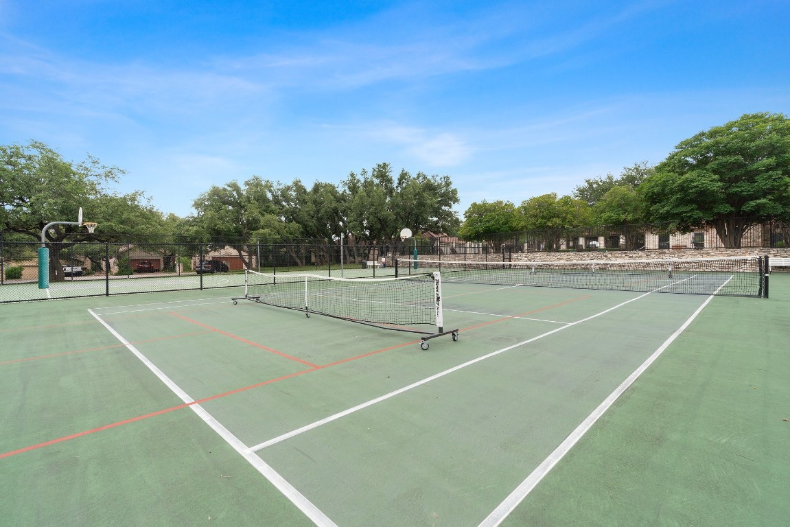 104 Crescent Bluff , Lakeway, TX, 78734 | 4175179 | Realty Texas LLC