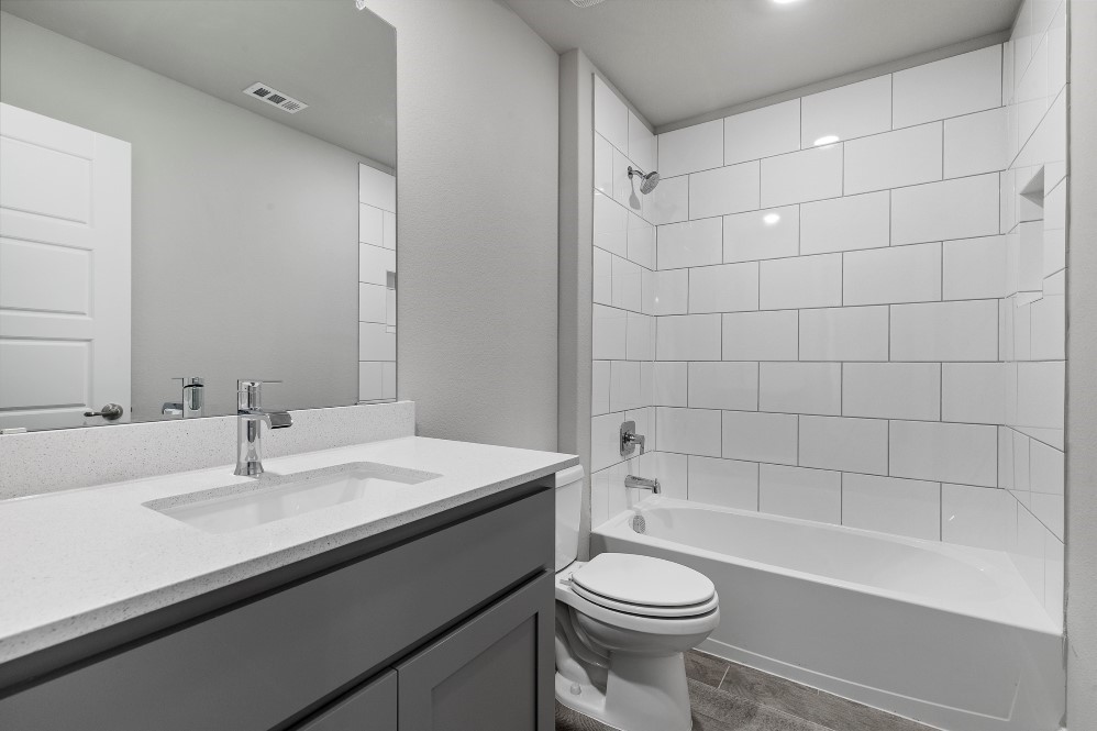 1206 GREENFIELD Drive , Cedar Hill, TX, 75104 | 20601262 | Realty Texas LLC