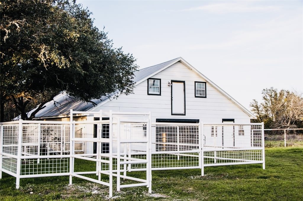 145 Sundance Trail , Liberty Hill, TX, 78642 | 9234479 | Realty Texas LLC