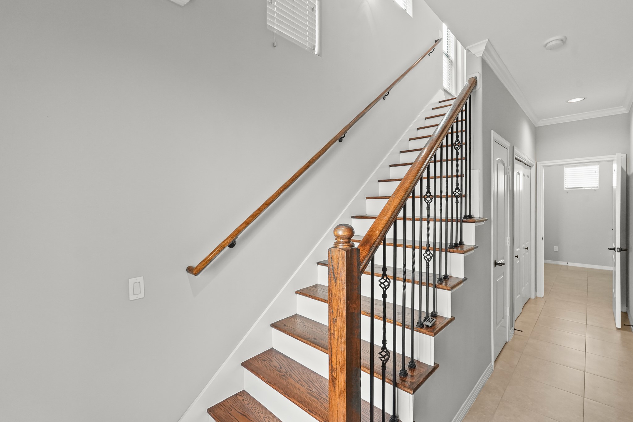 3101 Fairdale Oaks E , Houston, TX, 77057 | 72302725 | Realty Texas LLC