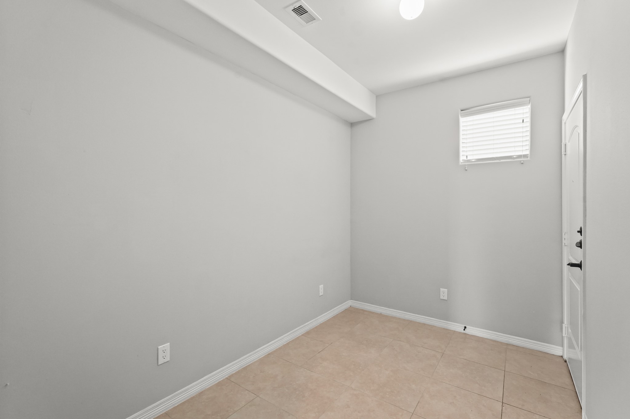 3101 Fairdale Oaks E , Houston, TX, 77057 | 72302725 | Realty Texas LLC