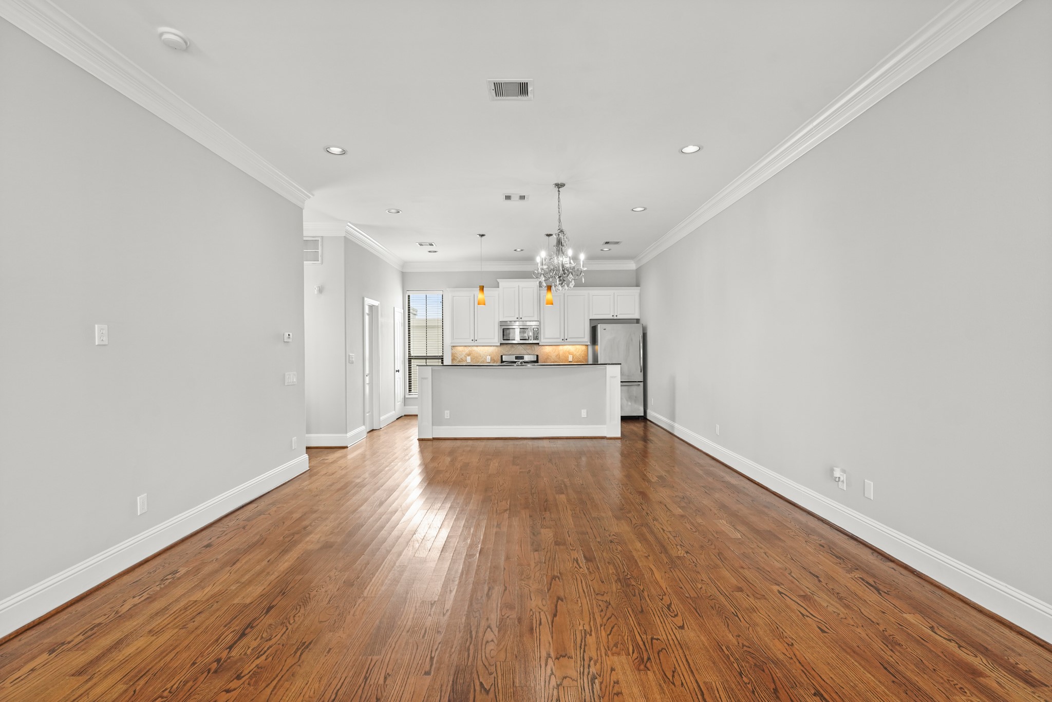 3101 Fairdale Oaks E , Houston, TX, 77057 | 72302725 | Realty Texas LLC