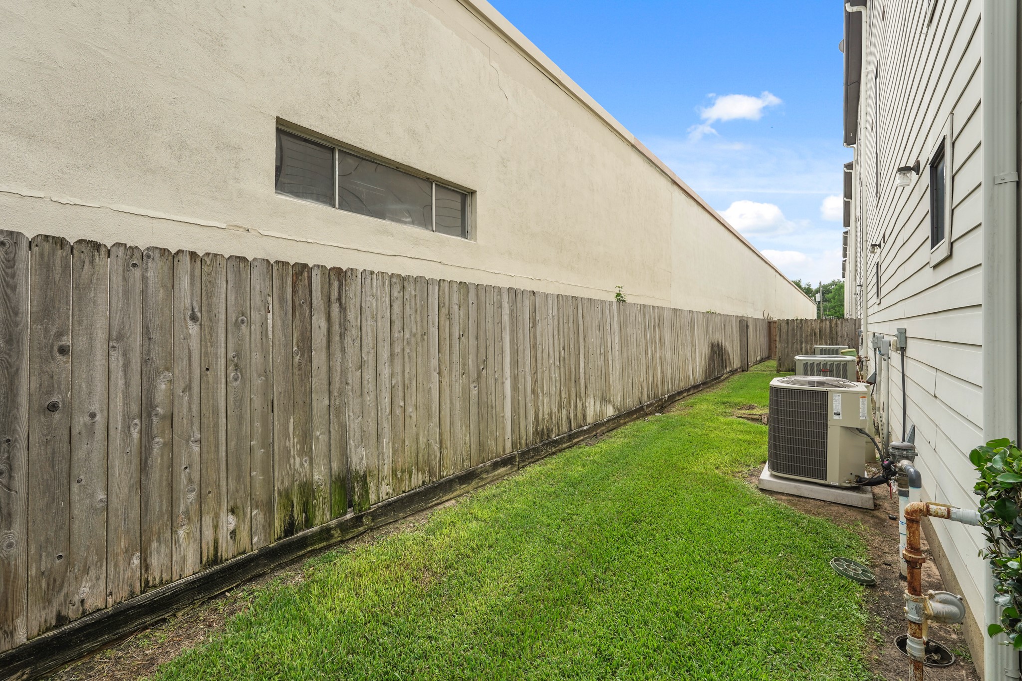 3101 Fairdale Oaks E , Houston, TX, 77057 | 72302725 | Realty Texas LLC