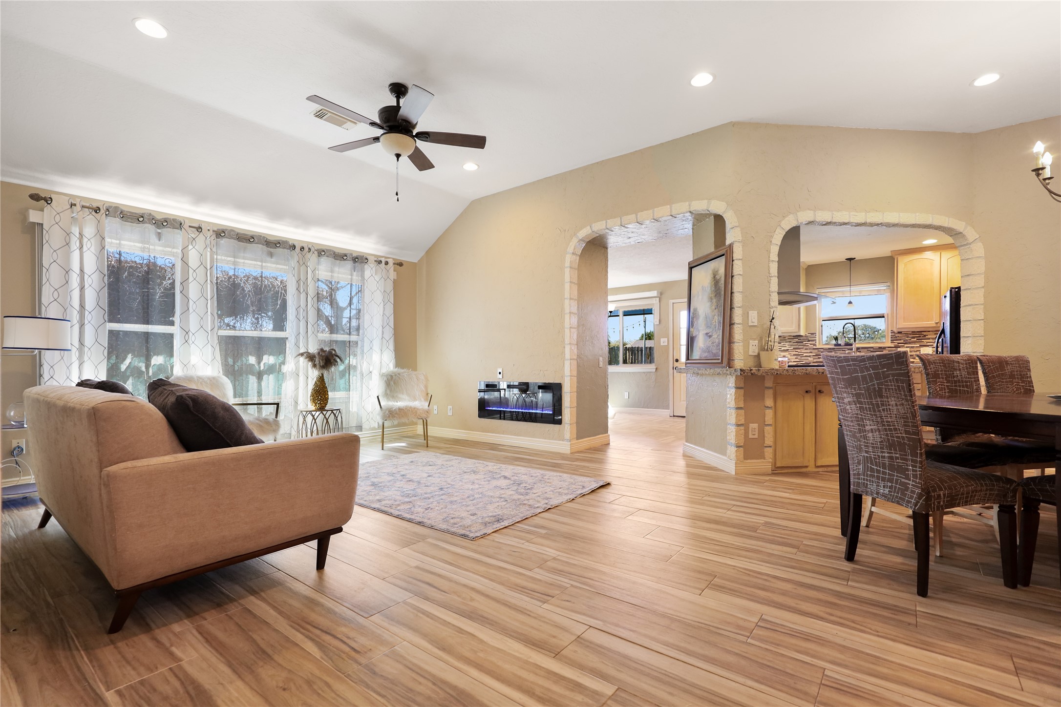 16918 Blue Mist Circle , Sugar Land, TX, 77498 | 81577488 | Realty Texas LLC