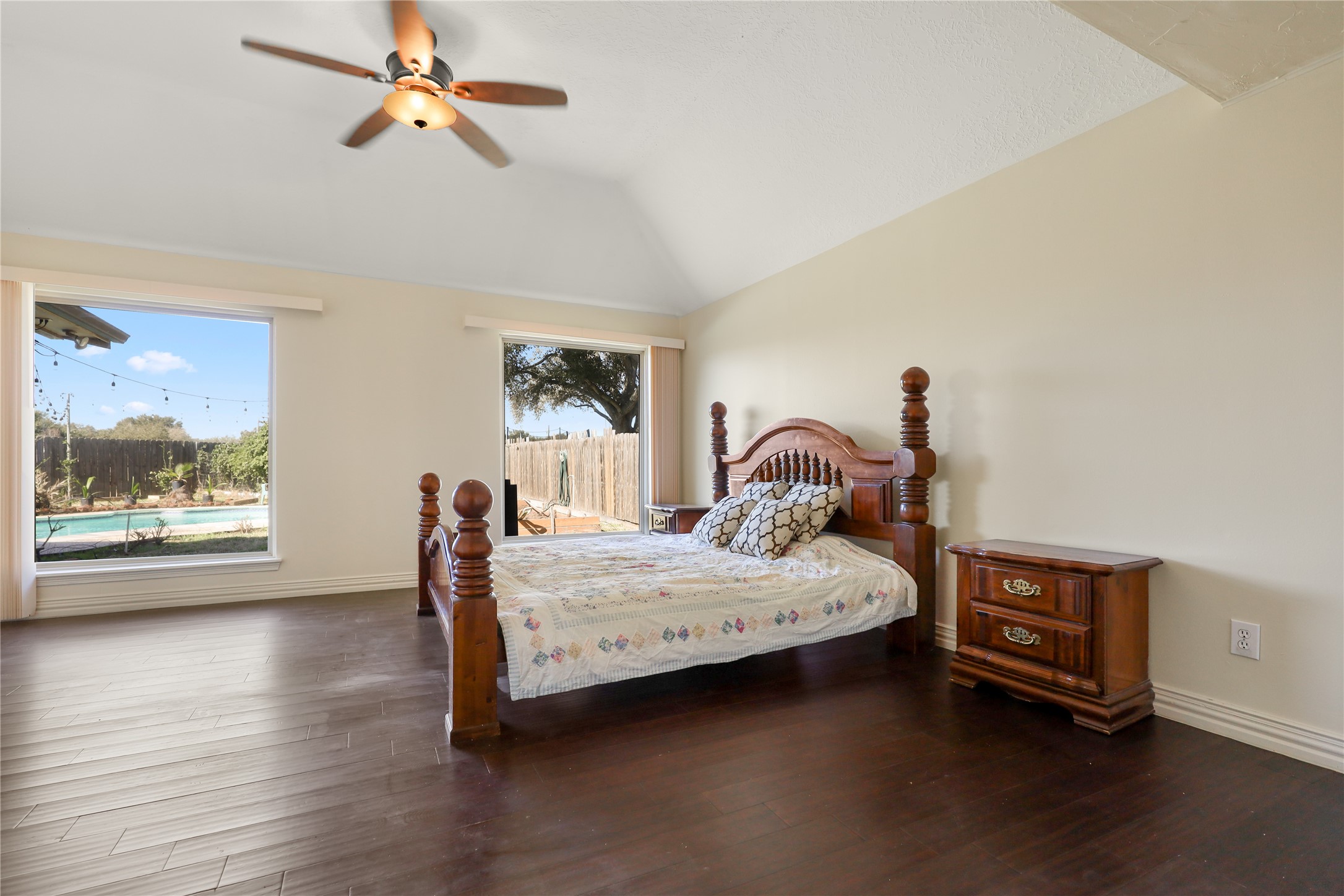 16918 Blue Mist Circle , Sugar Land, TX, 77498 | 81577488 | Realty Texas LLC