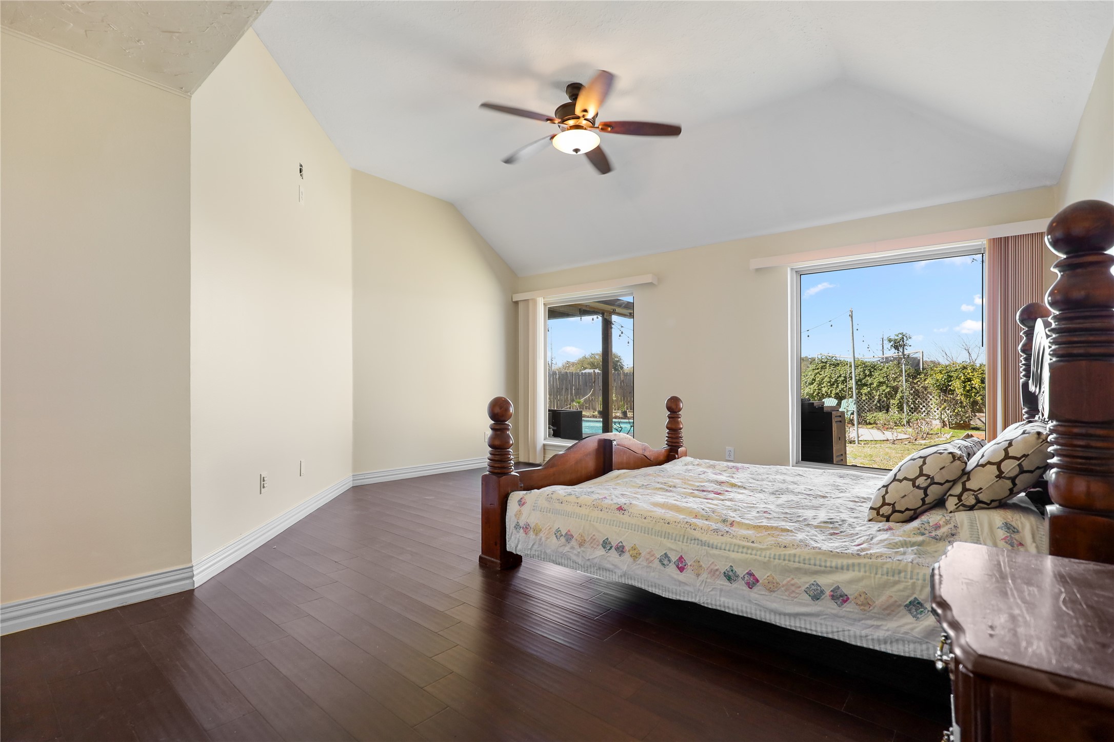 16918 Blue Mist Circle , Sugar Land, TX, 77498 | 81577488 | Realty Texas LLC