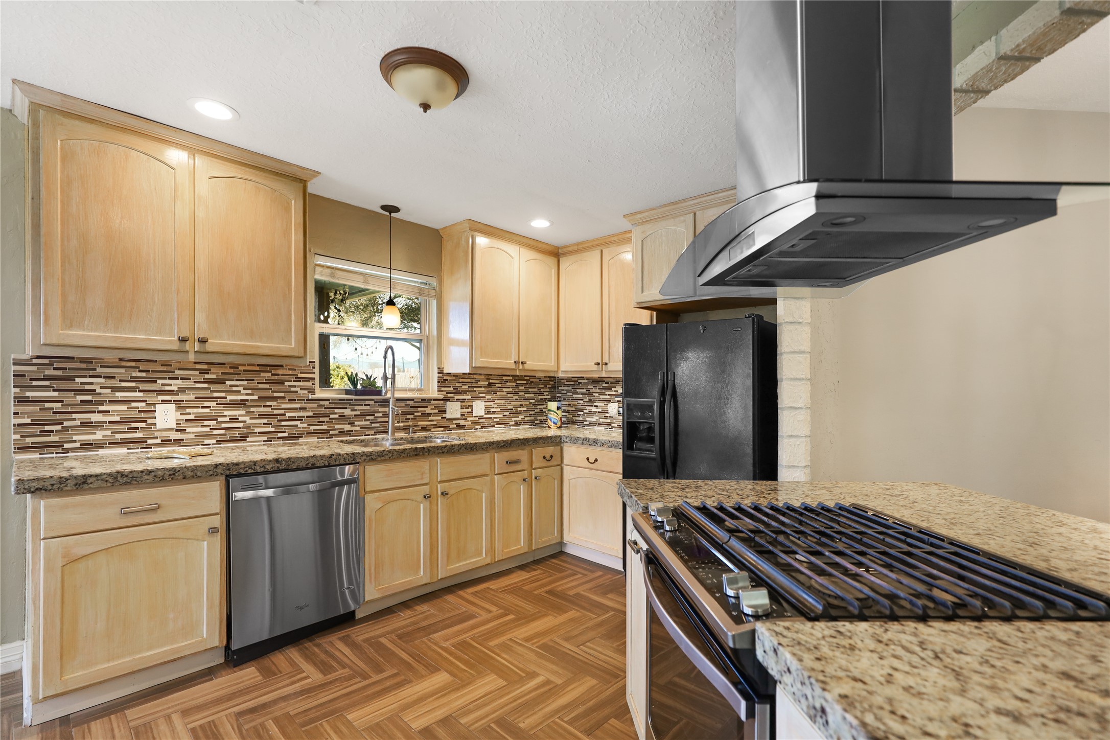 16918 Blue Mist Circle , Sugar Land, TX, 77498 | 81577488 | Realty Texas LLC