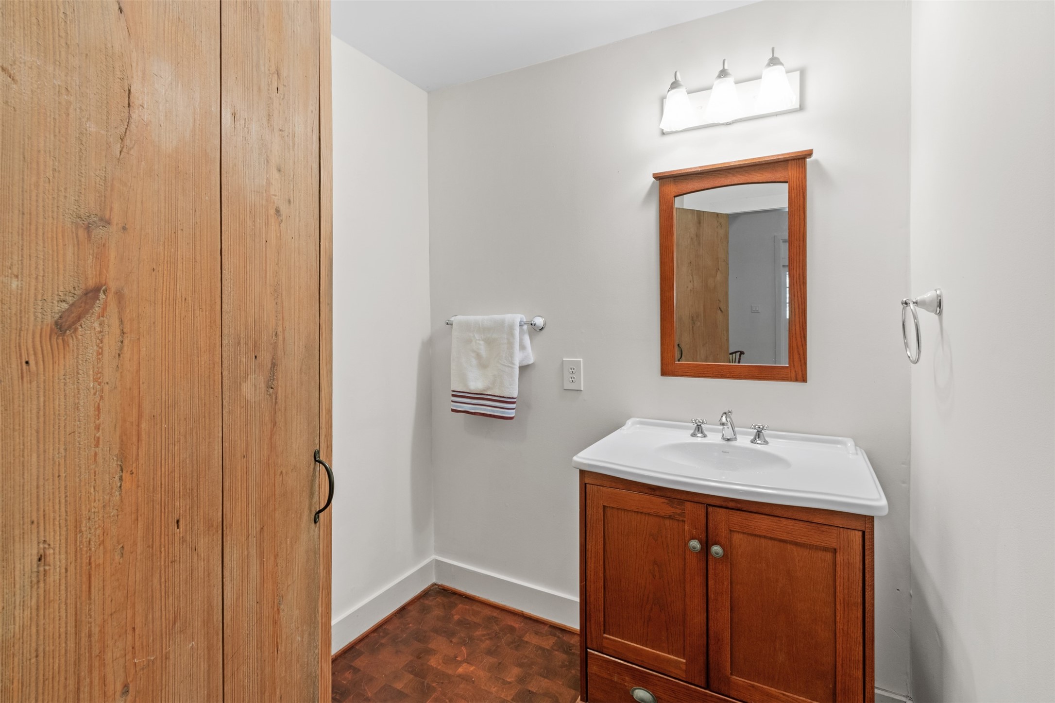 8535 Schuster Road , Nechanitz, TX, 78946 | 29235901 | Realty Texas LLC