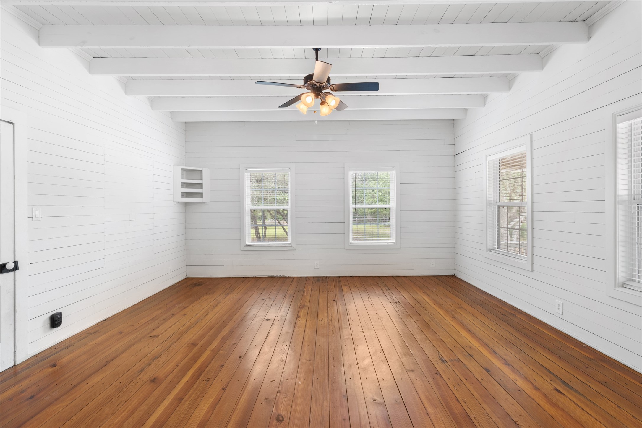 8535 Schuster Road , Nechanitz, TX, 78946 | 29235901 | Realty Texas LLC