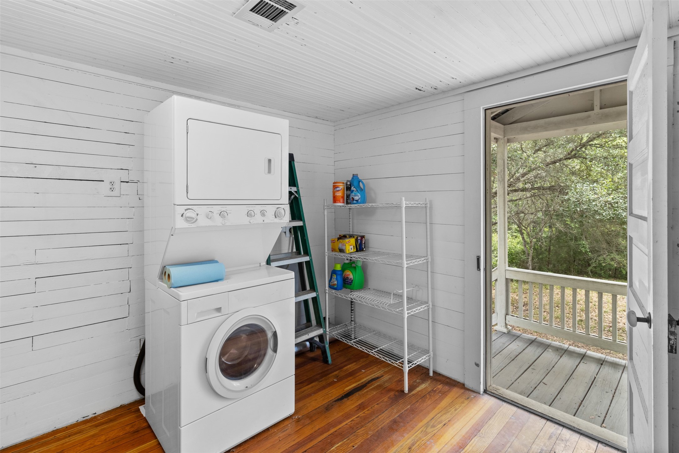 8535 Schuster Road , Nechanitz, TX, 78946 | 29235901 | Realty Texas LLC