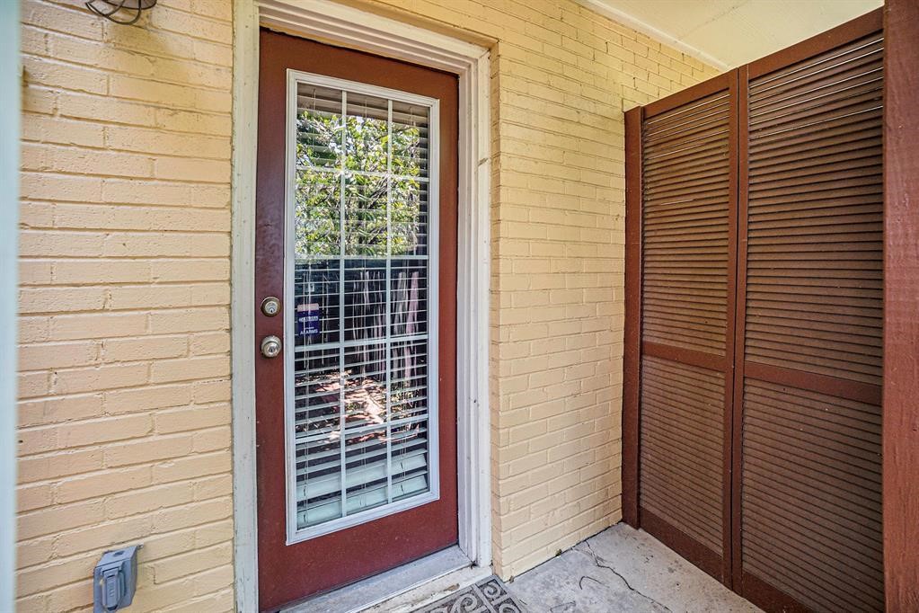 4702 Bradford Drive B , Dallas, TX, 75219 | 20606210 | Realty Texas LLC