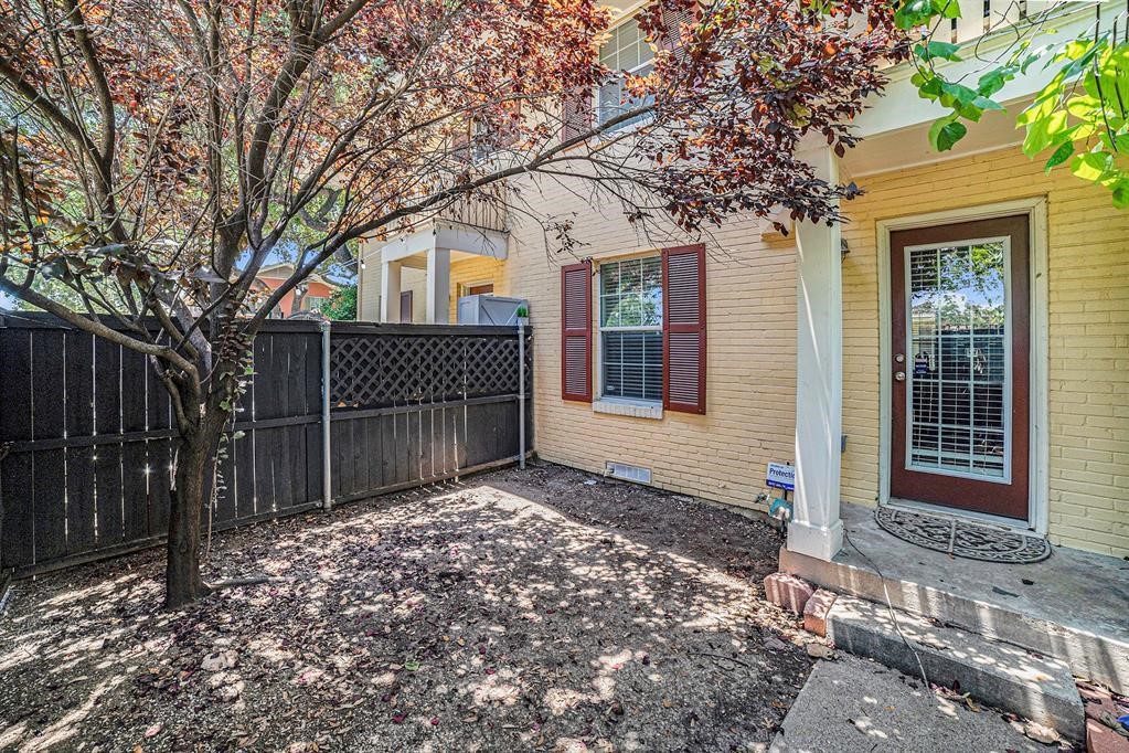 4702 Bradford Drive B , Dallas, TX, 75219 | 20606210 | Realty Texas LLC