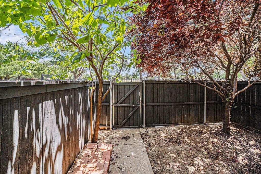 4702 Bradford Drive B , Dallas, TX, 75219 | 20606210 | Realty Texas LLC