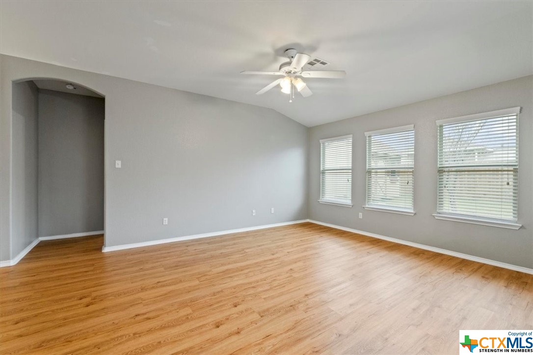 816 Starlight Drive , Temple, TX, 76502 | 541975 | Realty Texas LLC