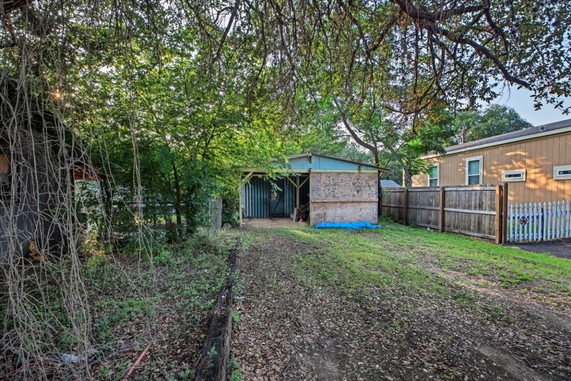 335 E Zipp Road , New Braunfels, TX, 78130 | 7956173 | Realty Texas LLC