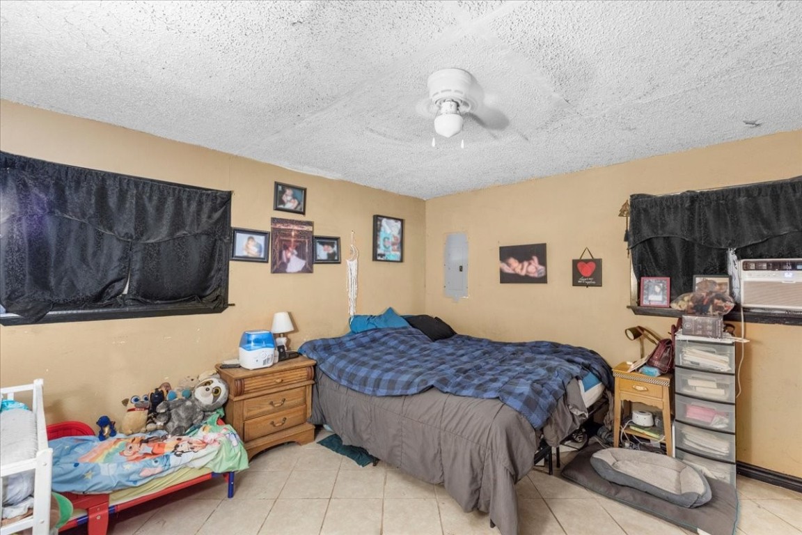 335 E Zipp Road , New Braunfels, TX, 78130 | 7956173 | Realty Texas LLC