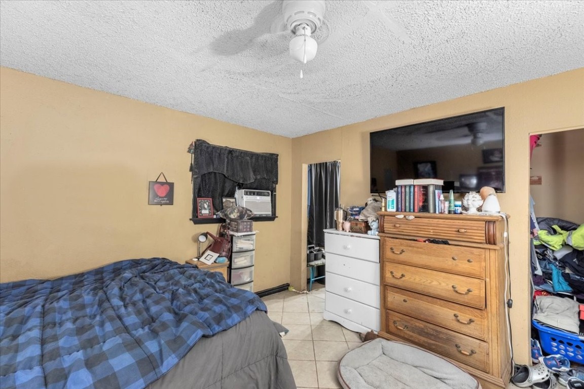 335 E Zipp Road , New Braunfels, TX, 78130 | 7956173 | Realty Texas LLC
