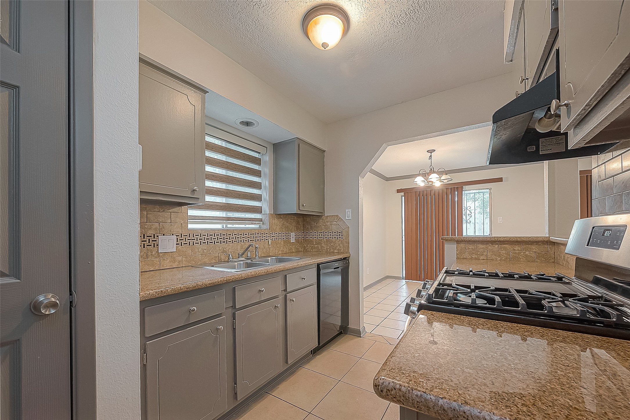 8910 Lazy River Lane , Houston, TX, 77088 | 60324036 | Realty Texas LLC