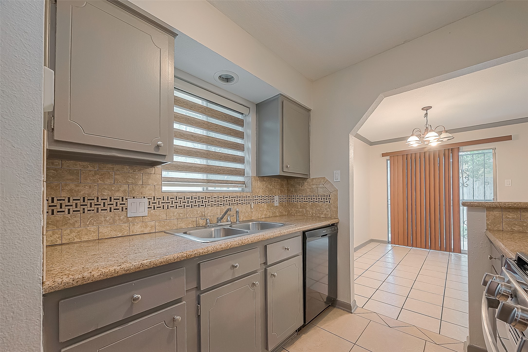 8910 Lazy River Lane , Houston, TX, 77088 | 60324036 | Realty Texas LLC