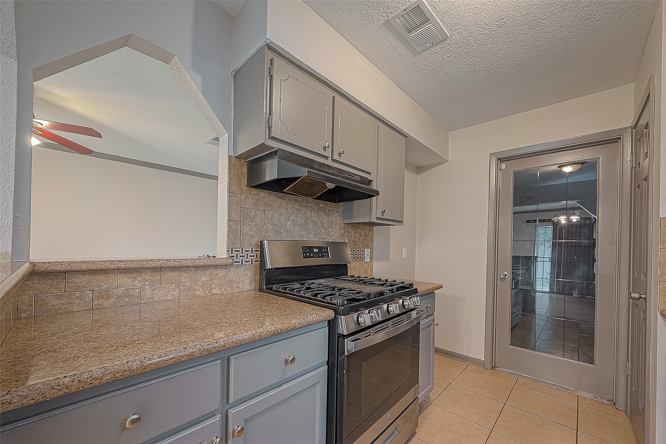 8910 Lazy River Lane , Houston, TX, 77088 | 60324036 | Realty Texas LLC