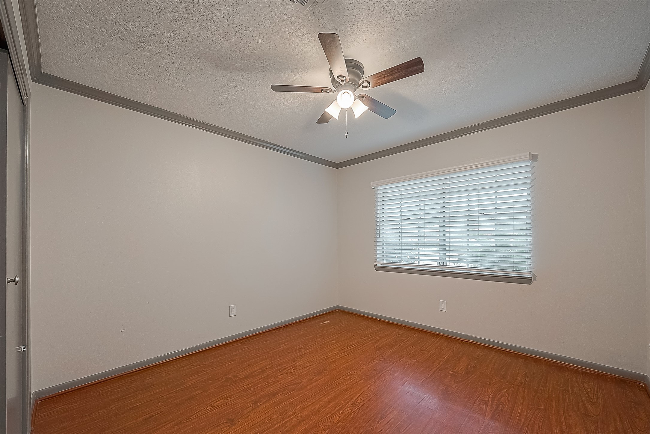 8910 Lazy River Lane , Houston, TX, 77088 | 60324036 | Realty Texas LLC
