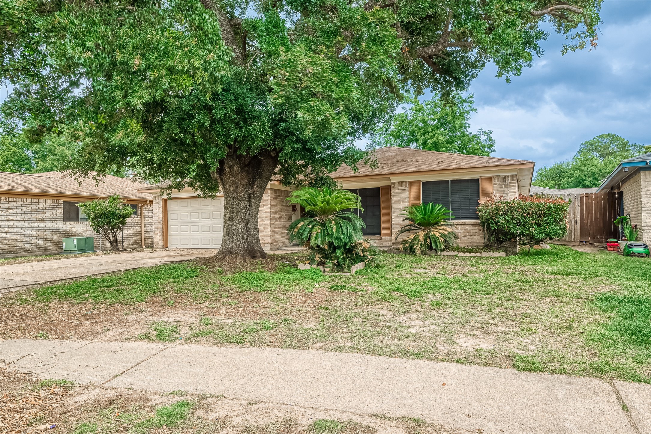 8910 Lazy River Lane , Houston, TX, 77088 | 60324036 | Realty Texas LLC