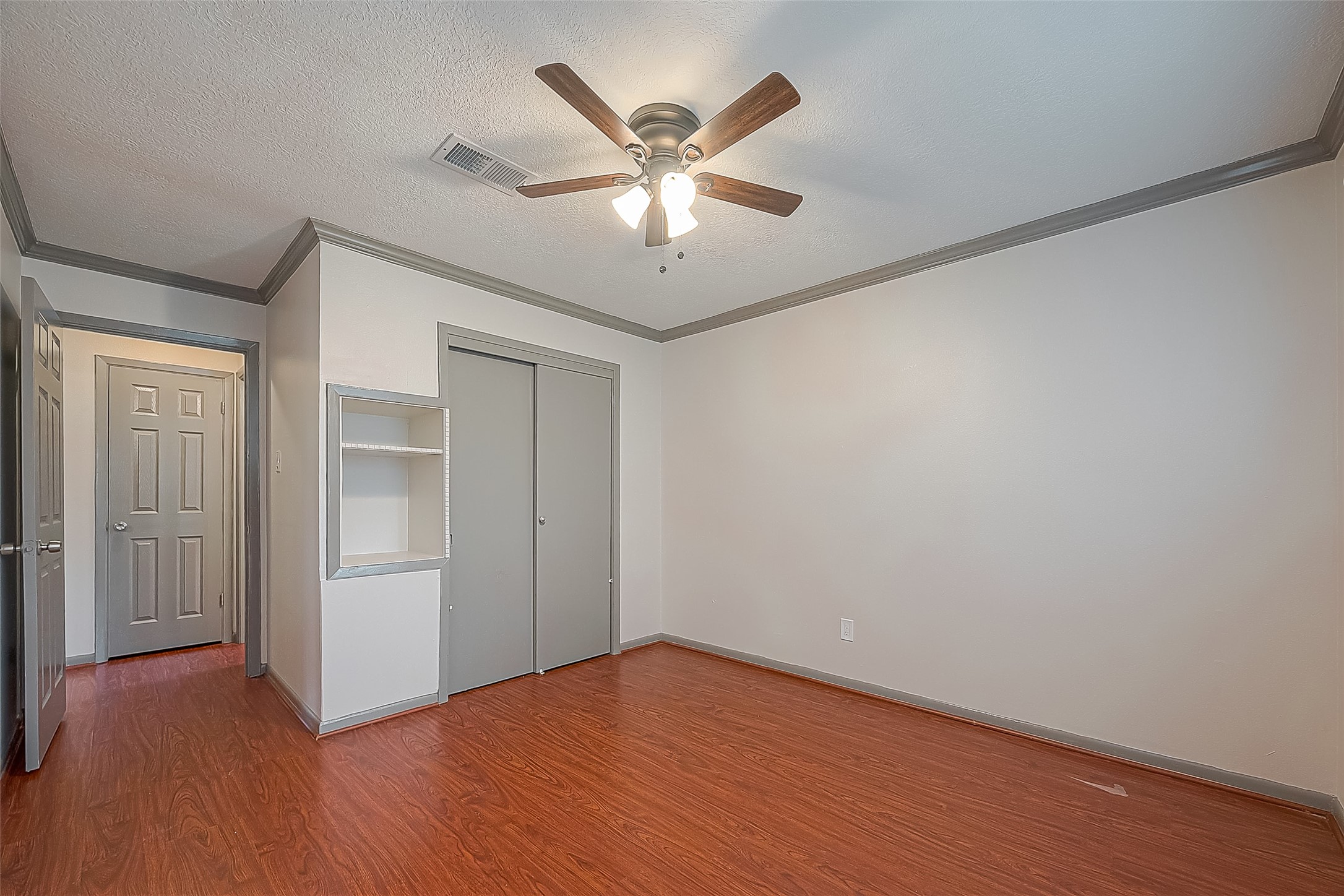 8910 Lazy River Lane , Houston, TX, 77088 | 60324036 | Realty Texas LLC