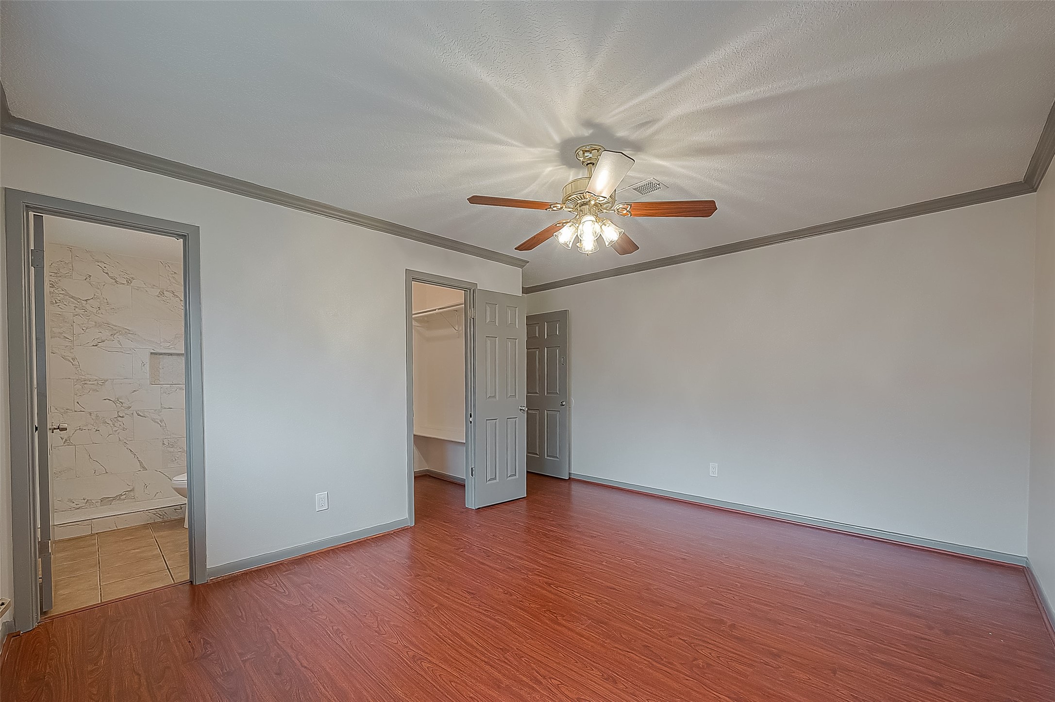8910 Lazy River Lane , Houston, TX, 77088 | 60324036 | Realty Texas LLC