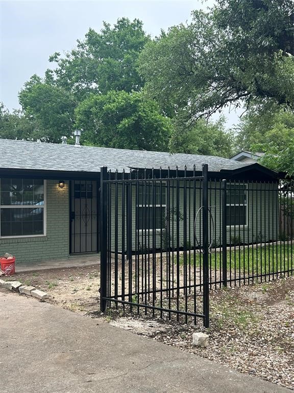 100 White Oak Drive , Austin, TX, 78753 | 5774237 | Realty Texas LLC