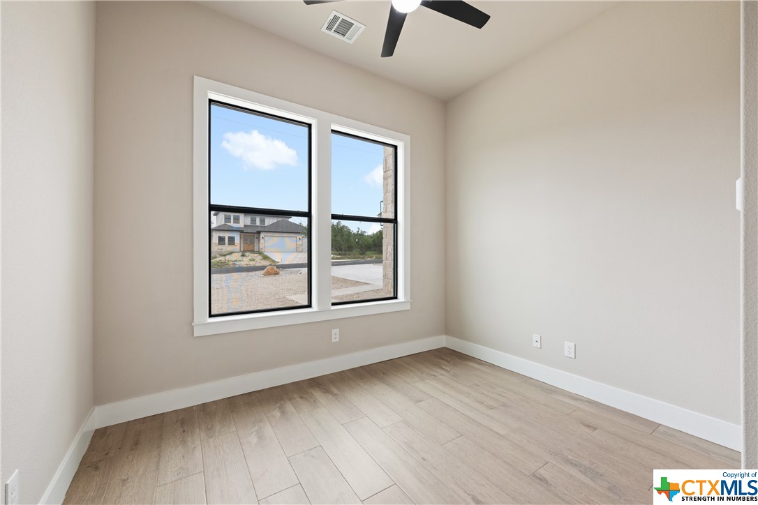213 Roy Nichols Drive , Blanco, TX, 78606 | 542988 | Realty Texas LLC