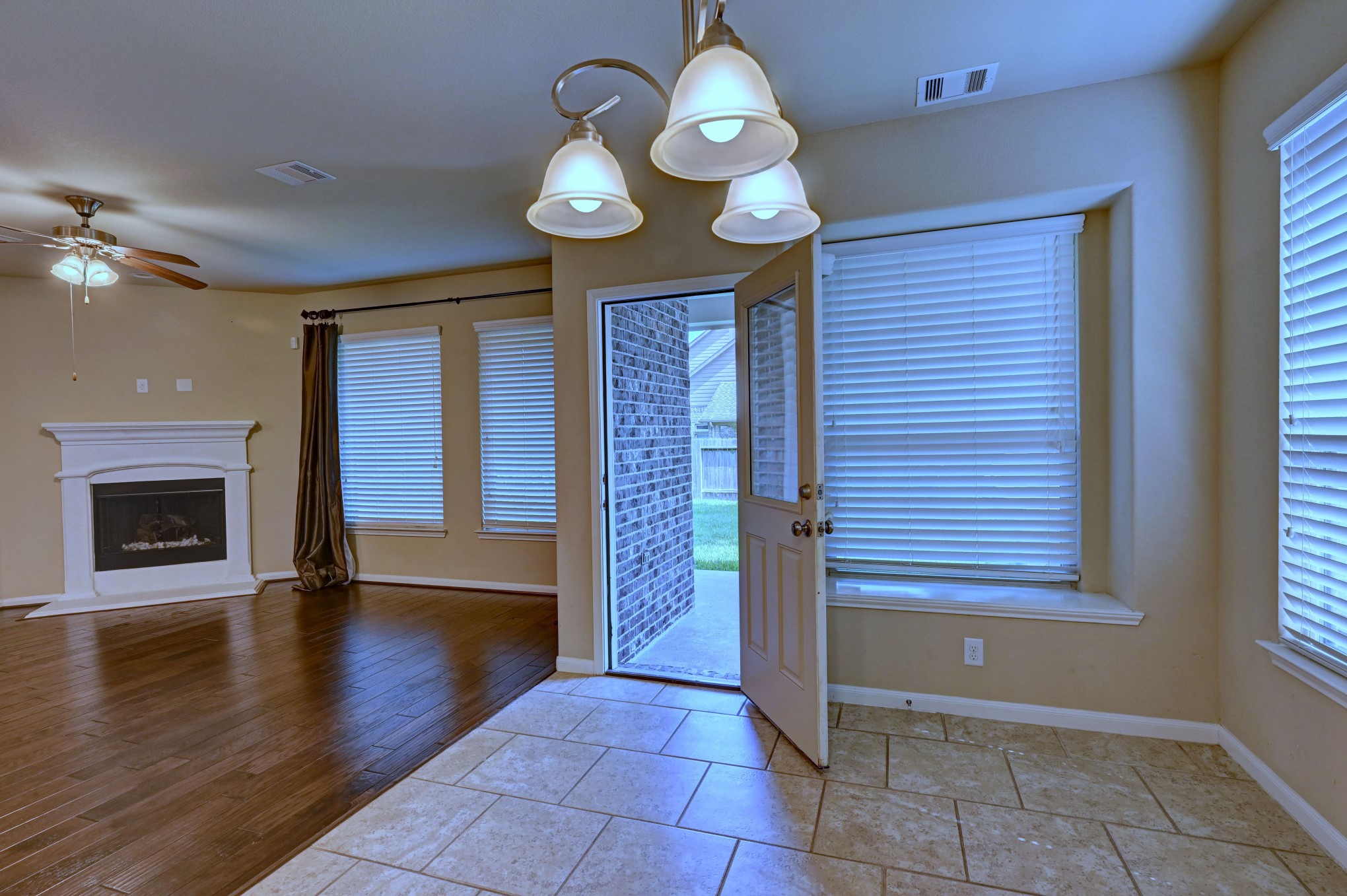 130 Fallow Buck Drive , Conroe, TX, 77384 | 58858075 | Realty Texas LLC