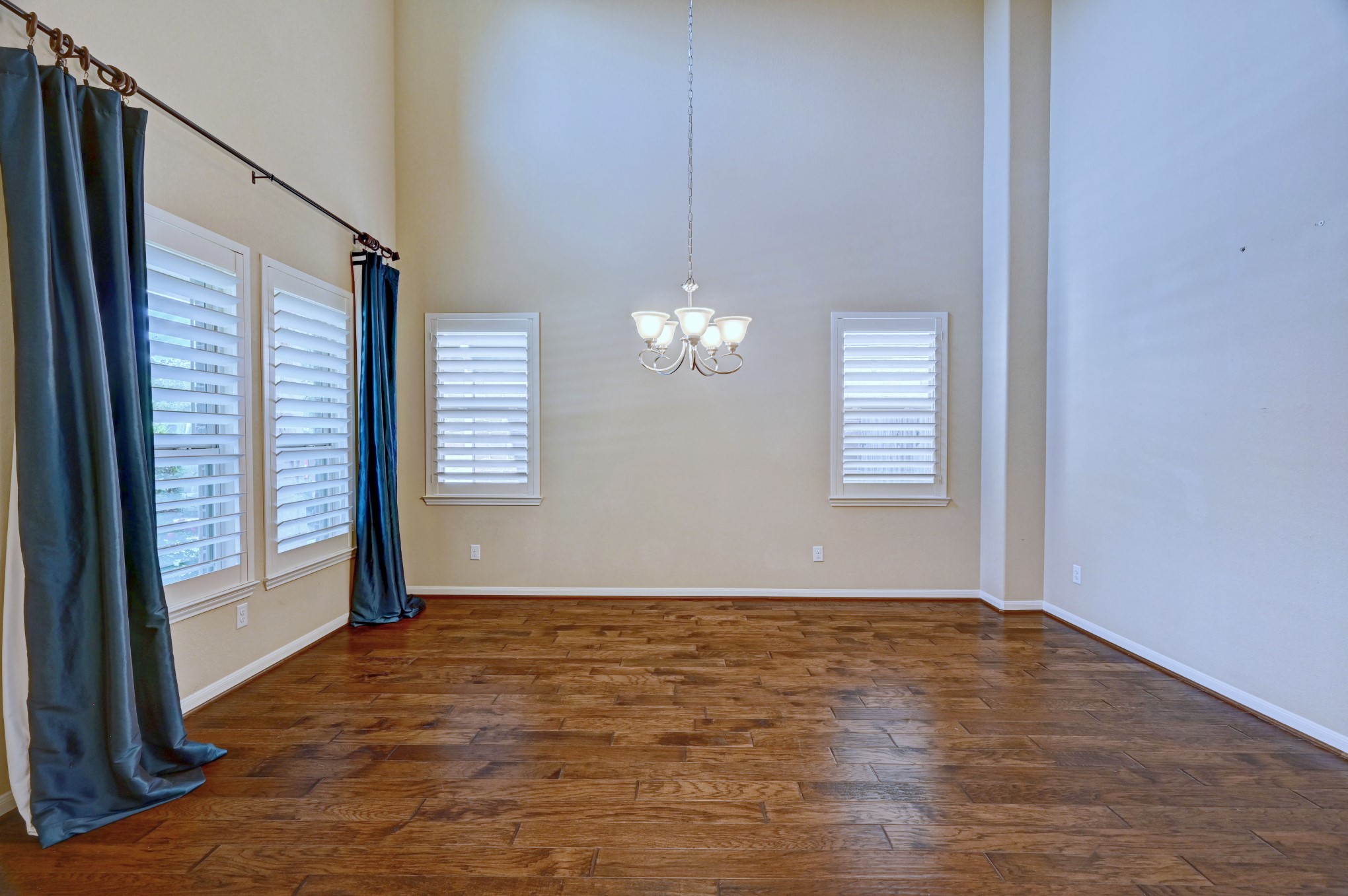 130 Fallow Buck Drive , Conroe, TX, 77384 | 58858075 | Realty Texas LLC