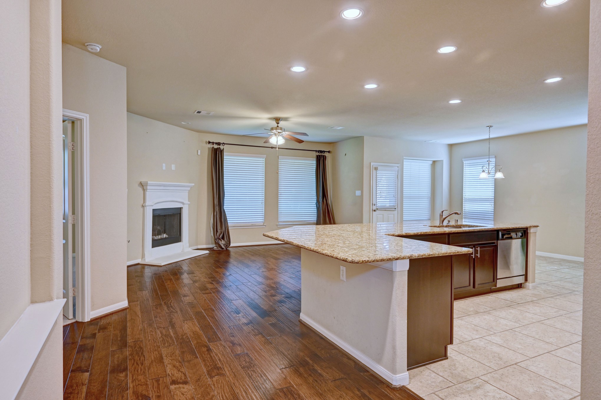 130 Fallow Buck Drive , Conroe, TX, 77384 | 58858075 | Realty Texas LLC