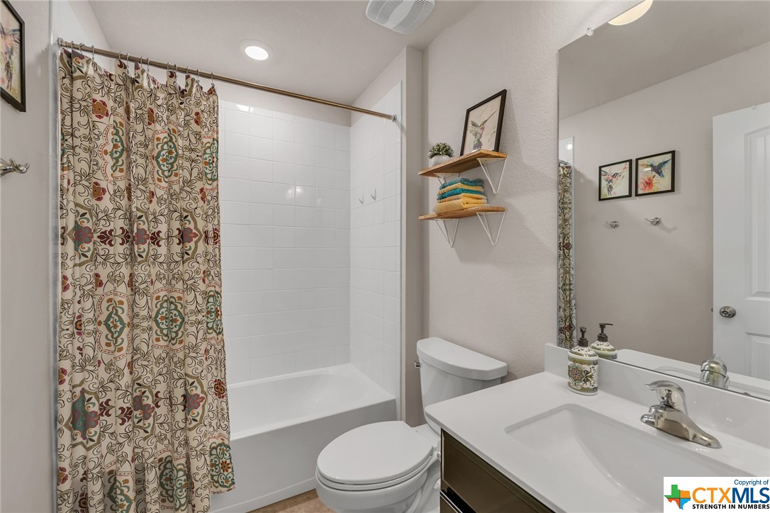 216 Pepper Mill Loop , Burnet, TX, 78611 | 542996 | Realty Texas LLC