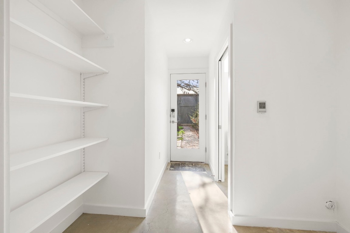 1805 E 14th Street A , Austin, TX, 78702 | 5463018 | Realty Texas LLC