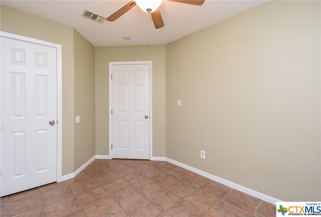 502 E West Street , El Campo, TX, 77437 | 543030 | Realty Texas LLC