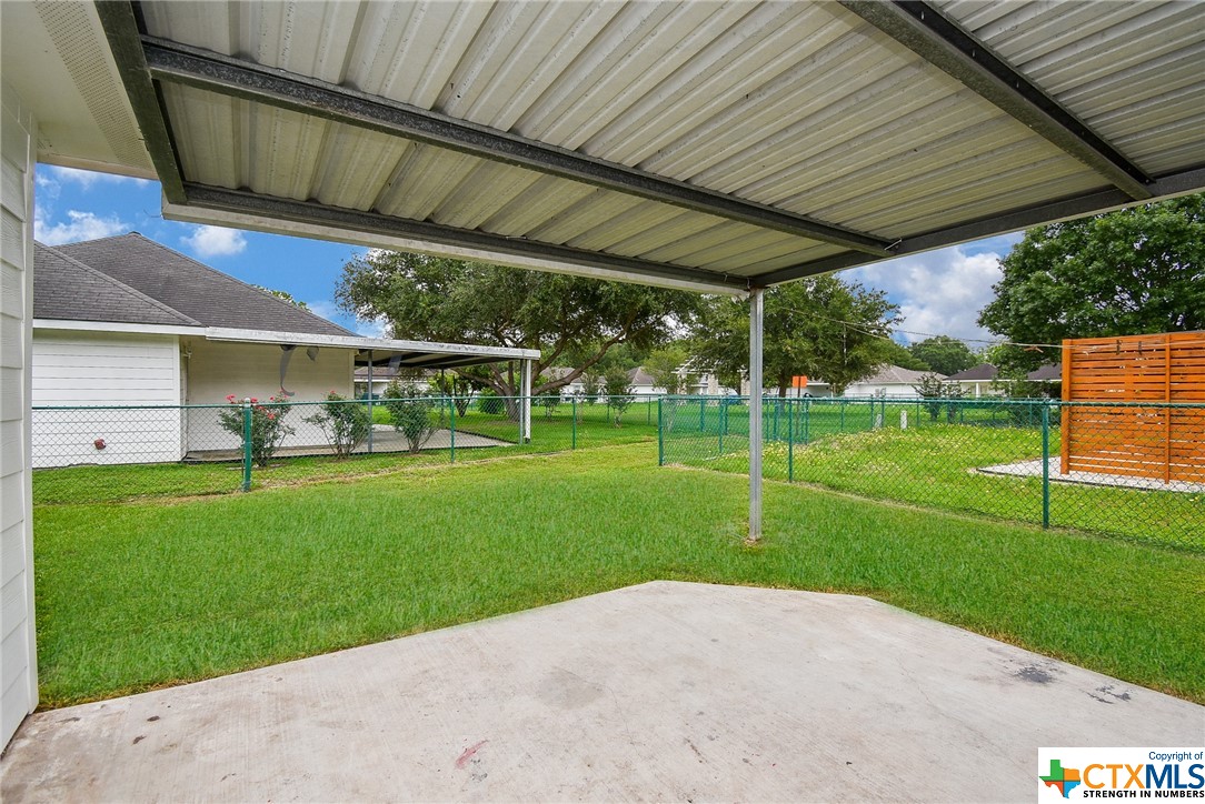 502 E West Street , El Campo, TX, 77437 | 543030 | Realty Texas LLC