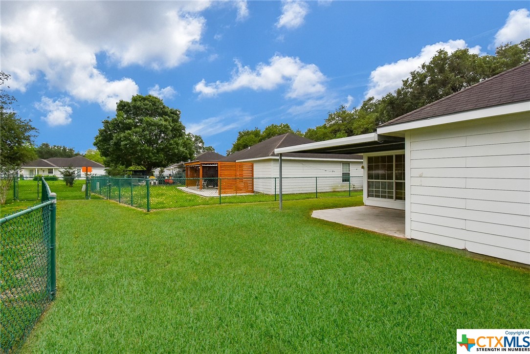 502 E West Street , El Campo, TX, 77437 | 543030 | Realty Texas LLC