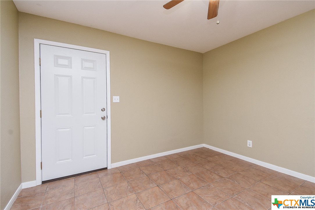 502 E West Street , El Campo, TX, 77437 | 543030 | Realty Texas LLC