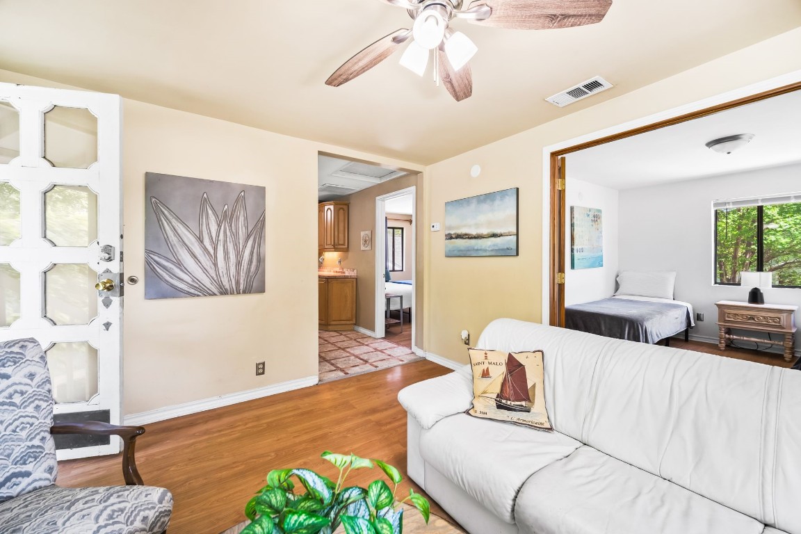 4812 Avenue G , Austin, TX, 78751 | 7362476 | Realty Texas LLC