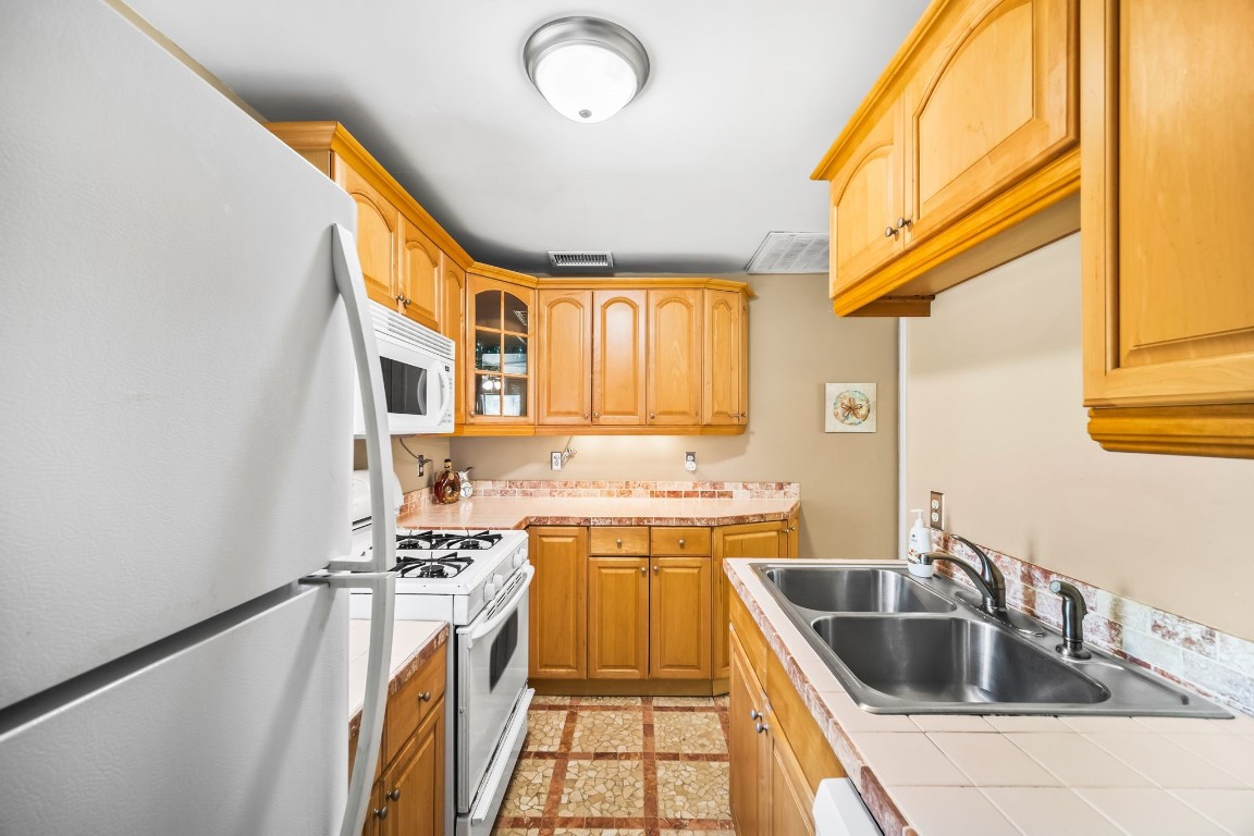 4812 Avenue G , Austin, TX, 78751 | 7362476 | Realty Texas LLC