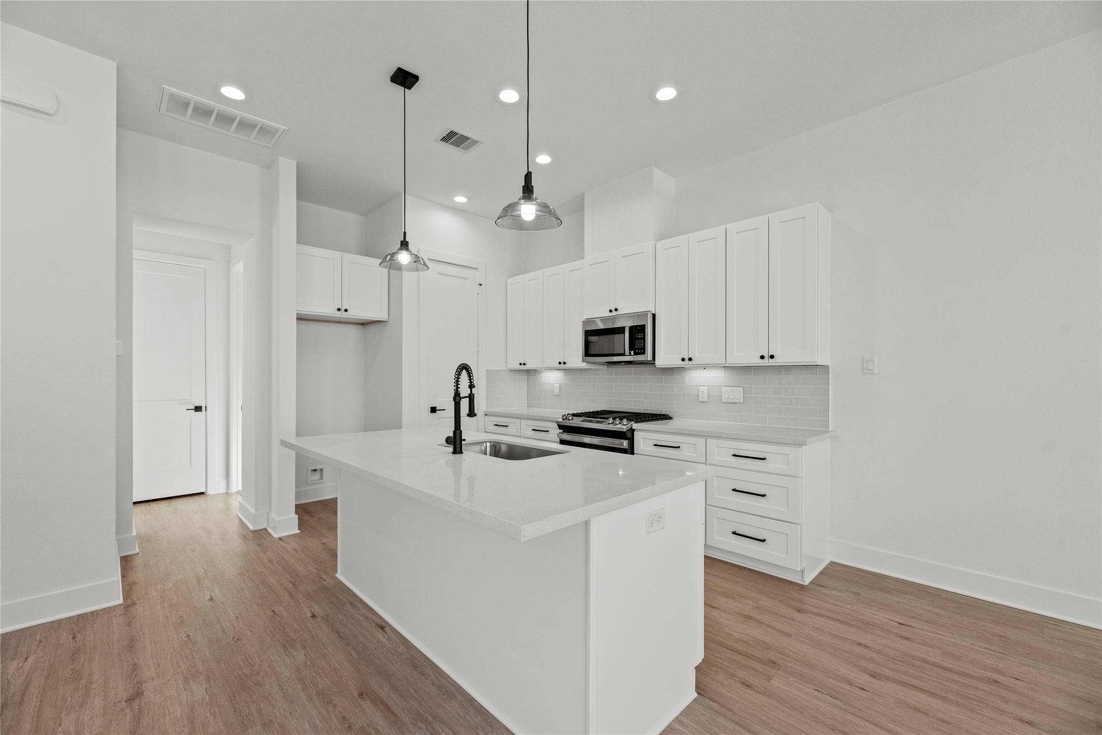 1606 Hays , Houston, TX, 77009 | 21804549 | Realty Texas LLC