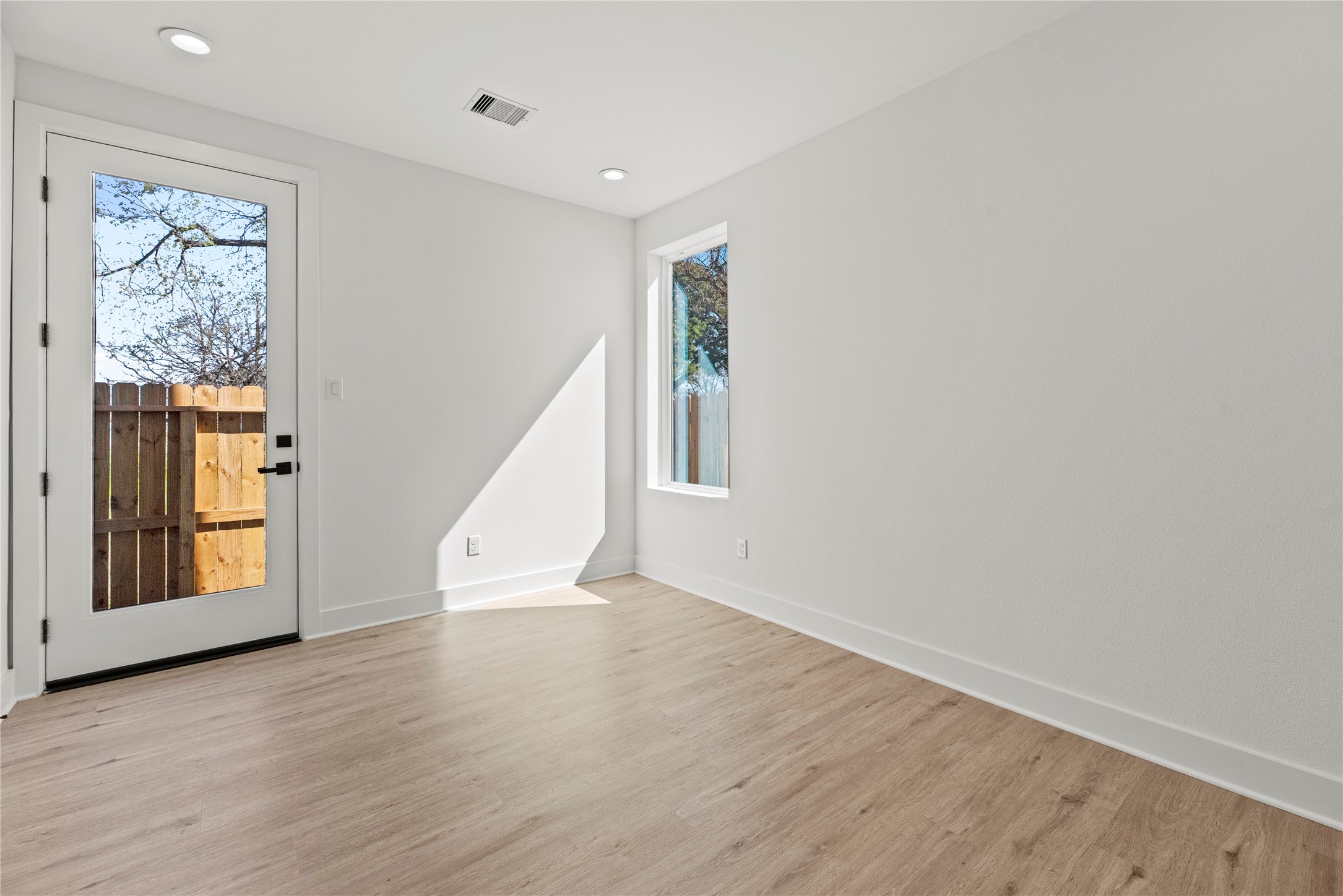 1606 Hays , Houston, TX, 77009 | 21804549 | Realty Texas LLC