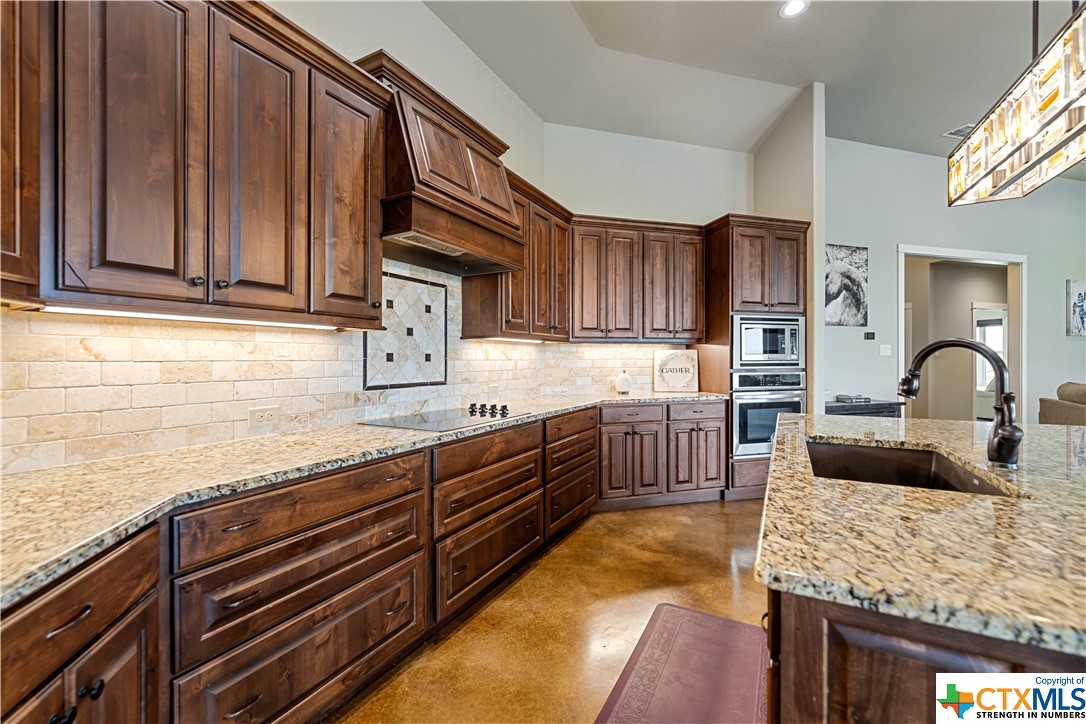 6303 Barbarossa Road , Seguin, TX, 78155 | 543136 | Realty Texas LLC