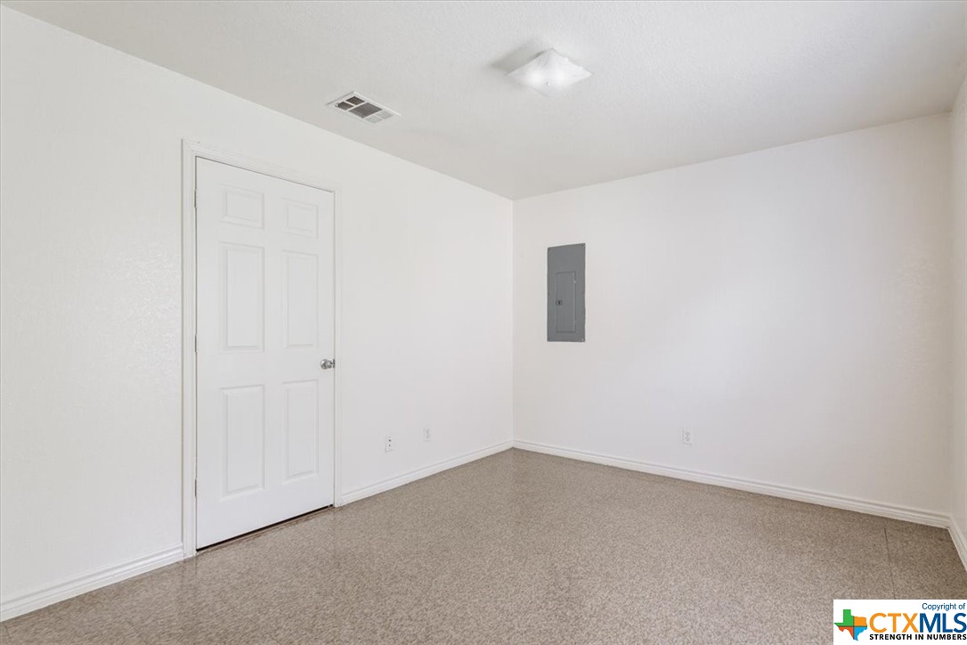 917 E Avenue D , Temple, TX, 76501 | 542856 | Realty Texas LLC